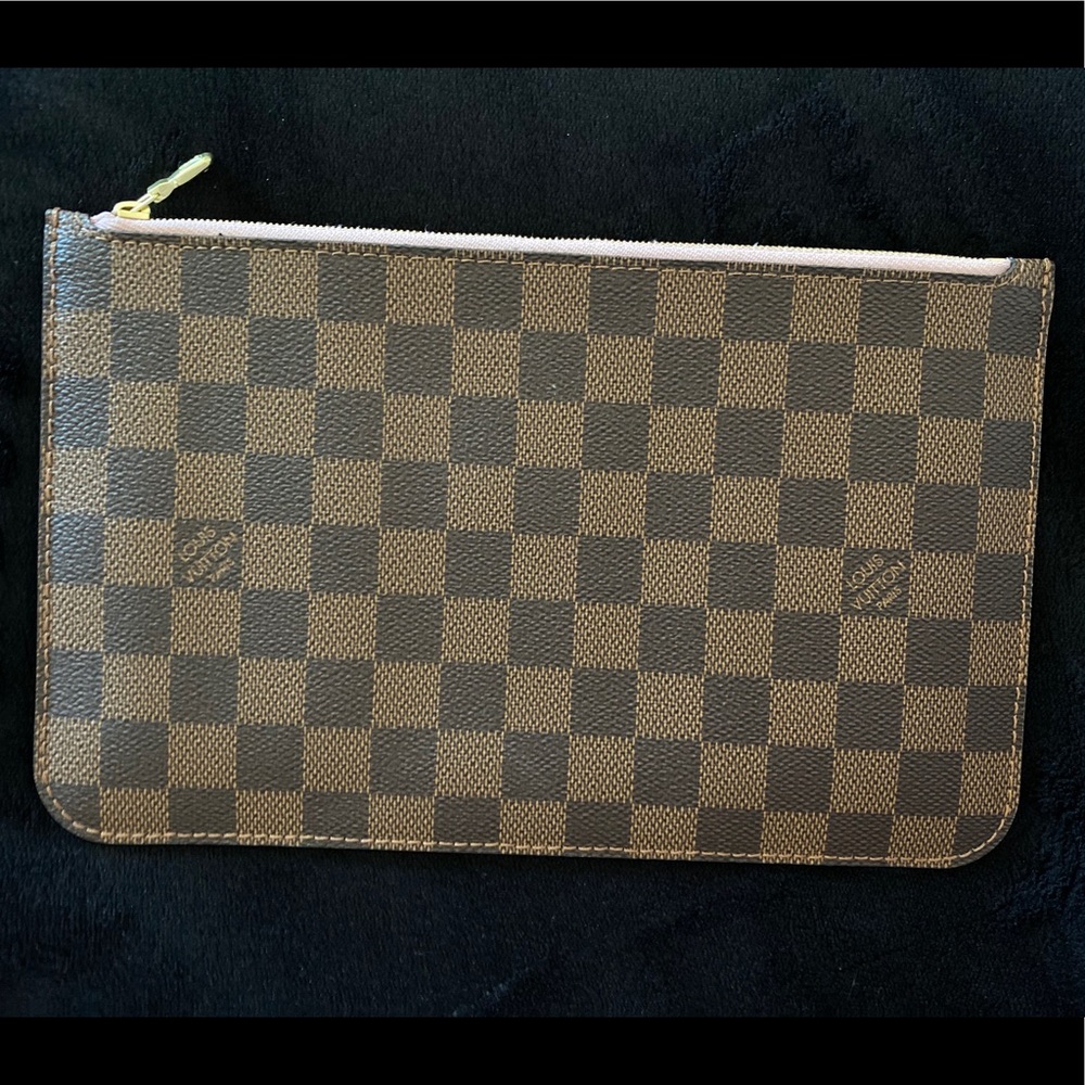 LOUIS VUITTON Damier Ebene Pochette ONLY